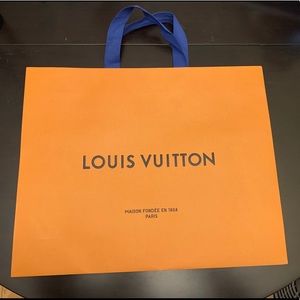 Louis Vuitton 19in shopping bag